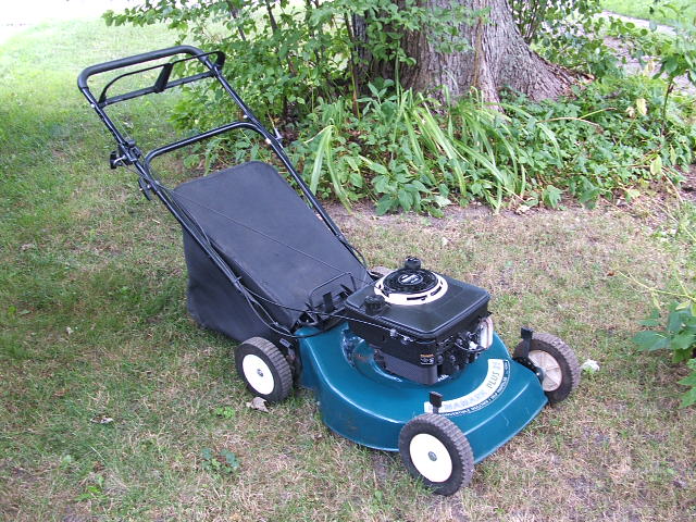 Dynamark Self Propelled Lawn Mower